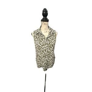 Cabi Sleeveless Button-Down Blouse – Olive Green and White Print – Size Small